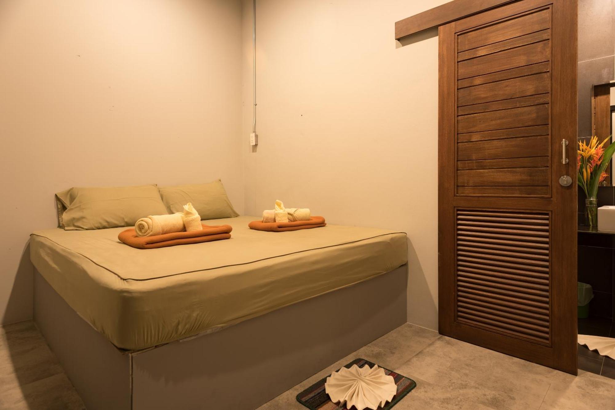 2 Rocks Boutique Hostel بان تاي الغرفة الصورة
